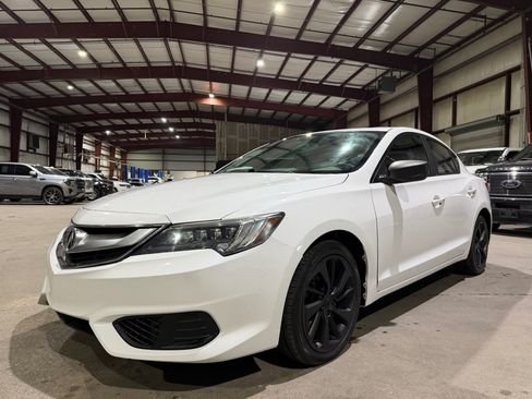 Used 2017 Acura ILX FWD image 9