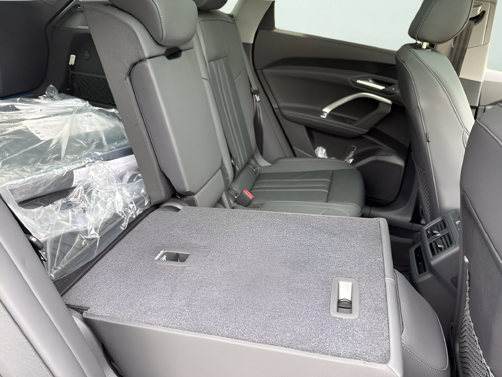 New 2026 Audi Q5 Premium AWD/4WD image 40