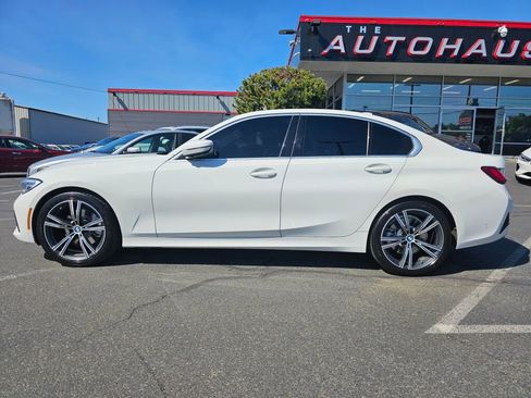 Used 2021 BMW 330i Sedan w/ Premium Package RWD image 2