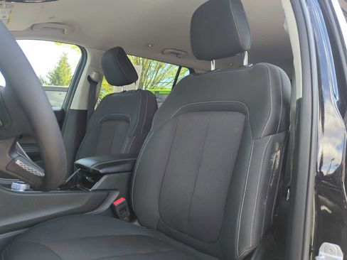 Used 2023 Jeep Grand Cherokee L Laredo AWD/4WD image 13