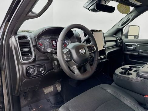 Used 2025 RAM 2500 Big Horn image 9