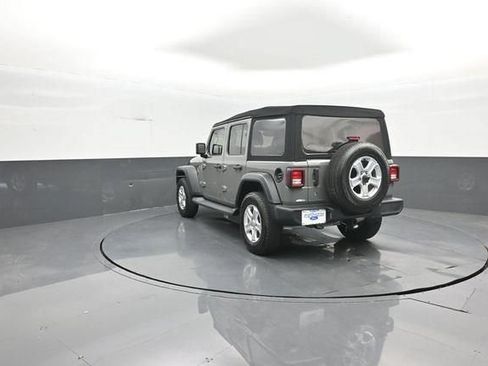 Used 2019 Jeep Wrangler Unlimited Sport S AWD/4WD image 5