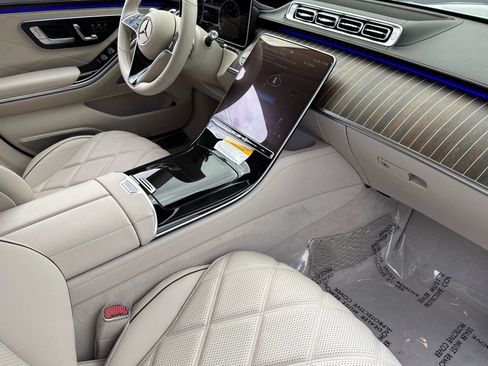 New 2026 Mercedes-Benz Maybach S 580 Maybach S 580 image 27