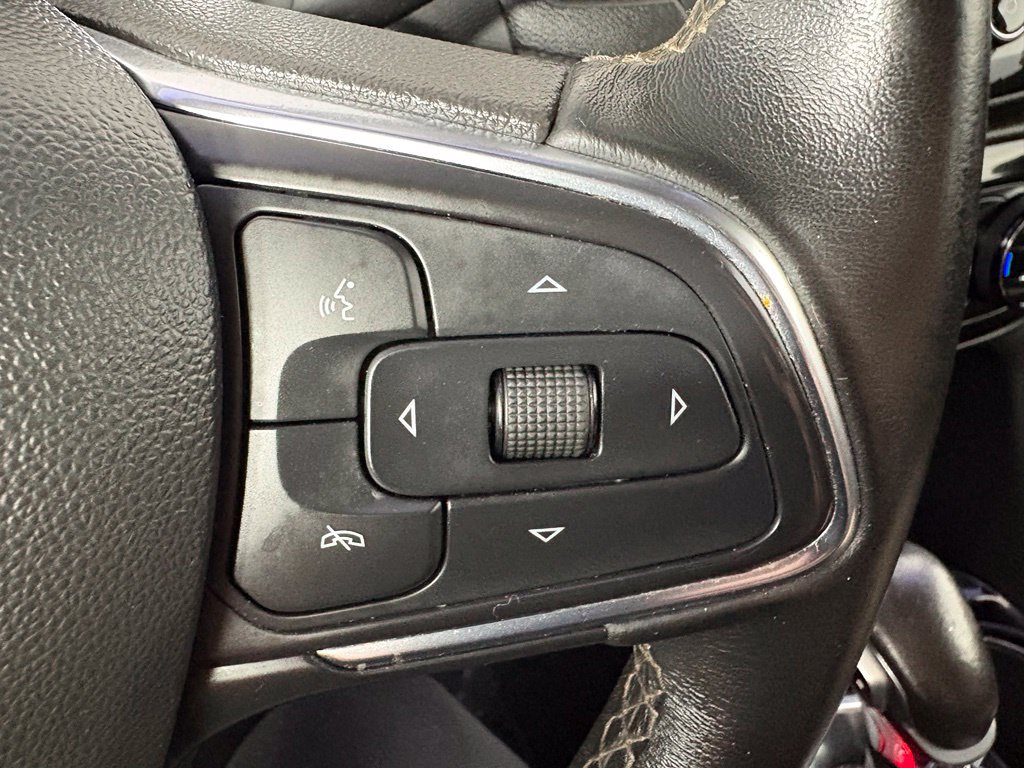 Used 2021 Buick Encore GX Select FWD image 23