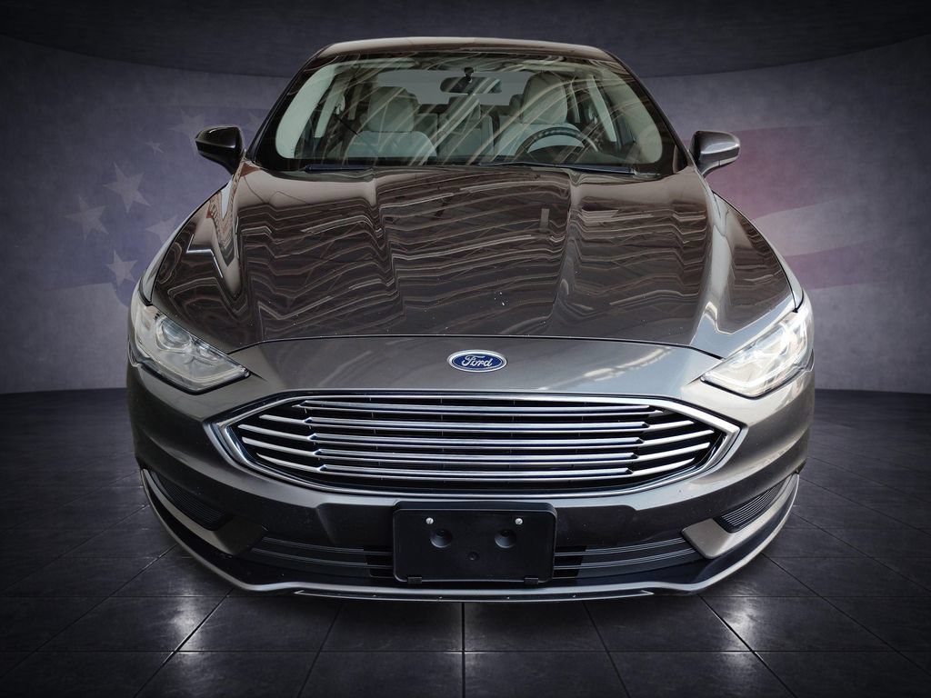 Used 2019 Ford Fusion SE FWD image 8