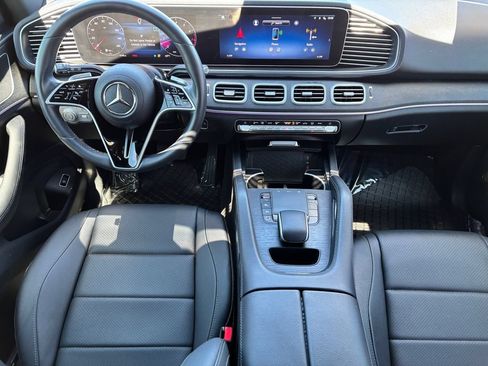Used 2025 Mercedes-Benz GLE 350 4MATIC w/ AMG Line Exterior image 12