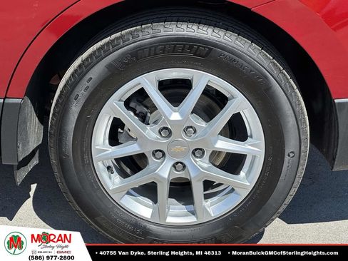 Certified 2024 Chevrolet Equinox LT FWD image 9
