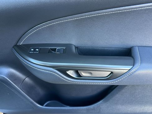 Used 2025 Lexus NX 350h AWD w/ Accessory Package (2T) image 19