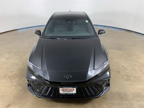 Used 2025 Toyota Camry XSE image 3