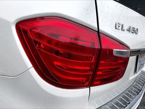 Used 2014 Mercedes-Benz GL 450 4MATIC image 30