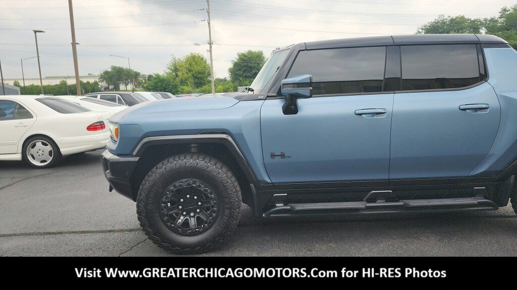 Used 2024 GMC Hummer EV 3X w/ Omega Edition AWD/4WD image 9
