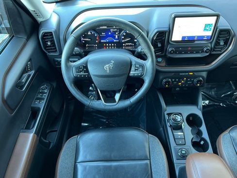 Used 2022 Ford Bronco Sport Outer Banks w/ Tech Package image 14