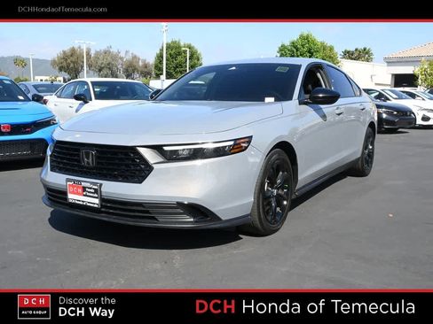 Certified 2025 Honda Accord SE image 1