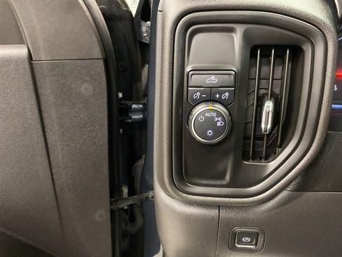 Used 2021 Chevrolet Silverado 1500 Custom image 14
