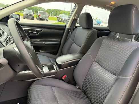 Used 2016 Nissan Altima 2.5 S w/ Power Driver Seat Package FWD image 16