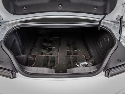 Used 2018 Chevrolet Camaro SS w/ Redline Edition RWD image 11