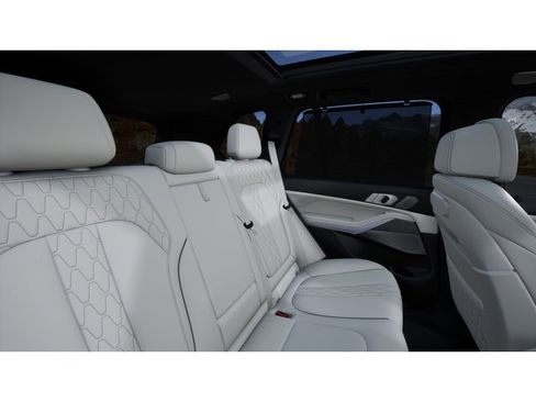 New 2026 BMW X5 M60i AWD/4WD image 12