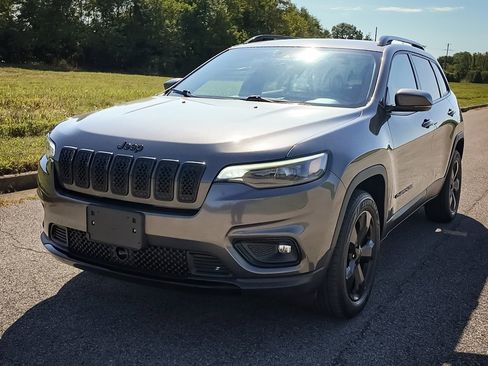 Used 2020 Jeep Cherokee Latitude Plus image 41