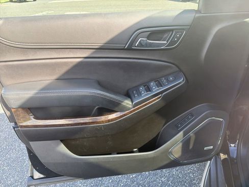 Used 2020 Chevrolet Tahoe LT AWD/4WD image 11