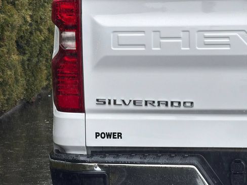 Used 2024 Chevrolet Silverado 1500 W/T w/ WT Fleet Convenience Package AWD/4WD image 23