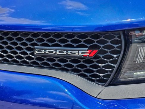 Used 2022 Dodge Charger R/T RWD image 11