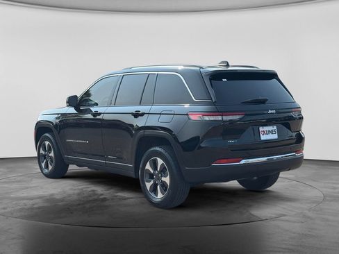 Used 2022 Jeep Grand Cherokee Limited 4xe AWD/4WD image 8