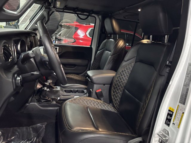 Used 2022 Jeep Gladiator Overland AWD/4WD image 12