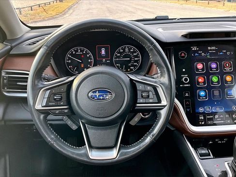 Used 2022 Subaru Outback Touring w/ Popular Package #2 image 5