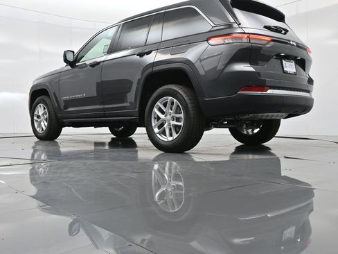 New 2025 Jeep Grand Cherokee Laredo X image 39