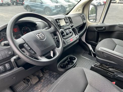 Used 2021 RAM ProMaster 1500 FWD image 4