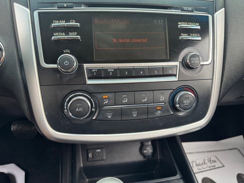 Used 2016 Nissan Altima 2.5 S w/ Power Driver Seat Package image 12