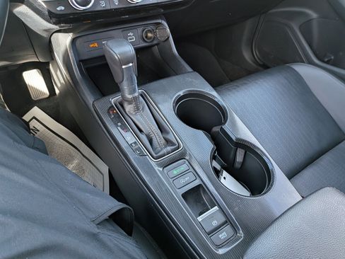 Used 2024 Honda Civic EX-L image 20