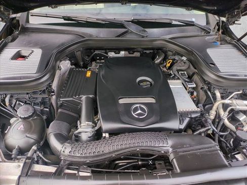 Used 2019 Mercedes-Benz GLC 300 image 22