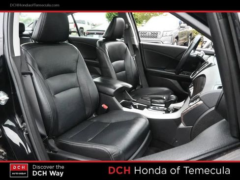 Used 2017 Honda Accord EX-L image 21