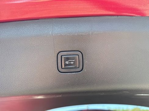 Used 2023 Buick Enclave Essence w/ Experience Buick Package image 13