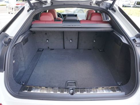 New 2026 BMW X6 xDrive40i w/ Premium Package image 20