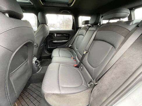 Used 2024 MINI Cooper Clubman S w/ Signature Upholstery Package image 27