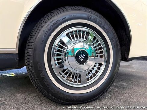 Used 1990 Rolls-Royce Corniche III RWD image 35