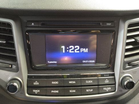 Used 2017 Hyundai Tucson Sport AWD/4WD image 25