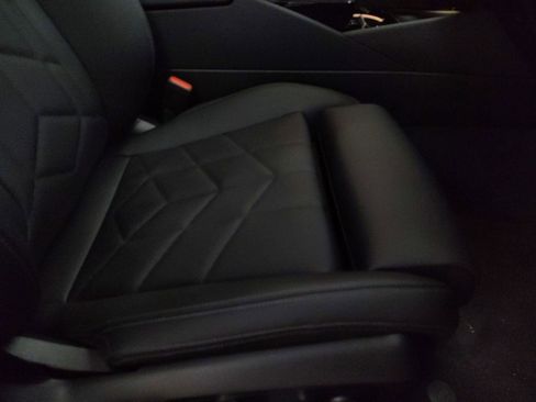 New 2026 BMW 540i xDrive 540i xDrive w/ M Sport Package image 29