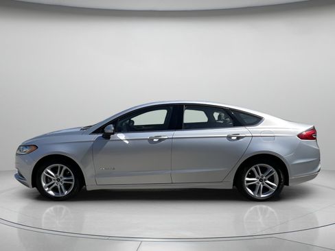 Used 2018 Ford Fusion S image 5