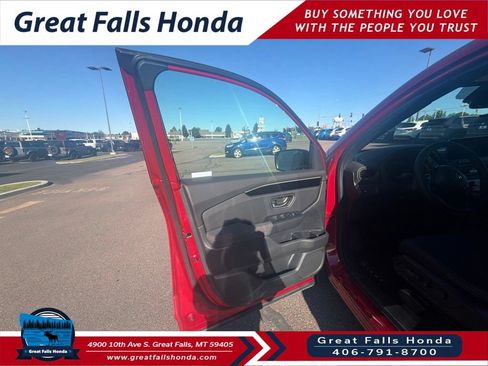 New 2026 Honda Pilot Sport image 9