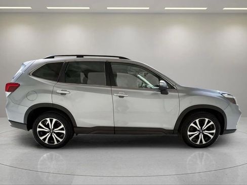 Used 2020 Subaru Forester Limited w/ Popular Package #3 AWD/4WD image 2