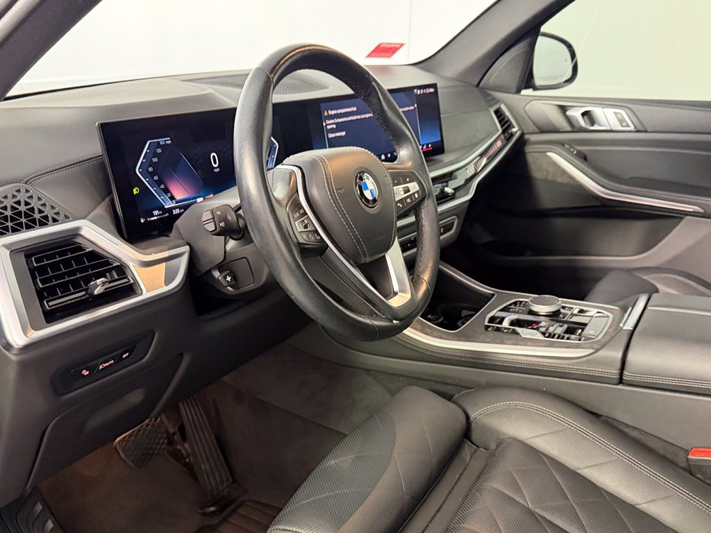 Used 2025 BMW X5 sDrive40i w/ Climate Comfort Package RWD image 14