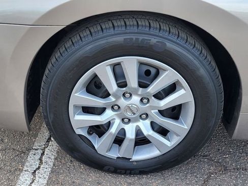 Used 2014 Nissan Altima 2.5 S image 10