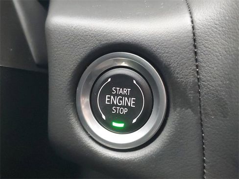 Certified 2024 GMC Yukon SLE w/ Max Trailering Package image 24