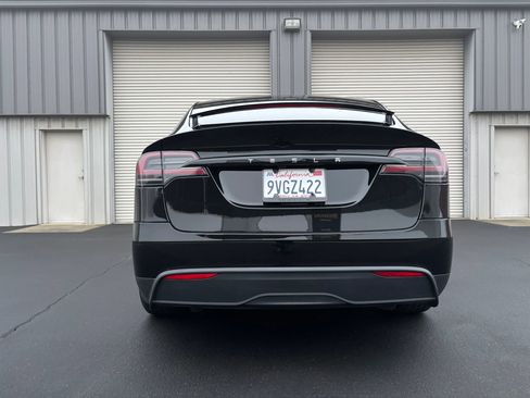 Used 2023 Tesla Model X image 7