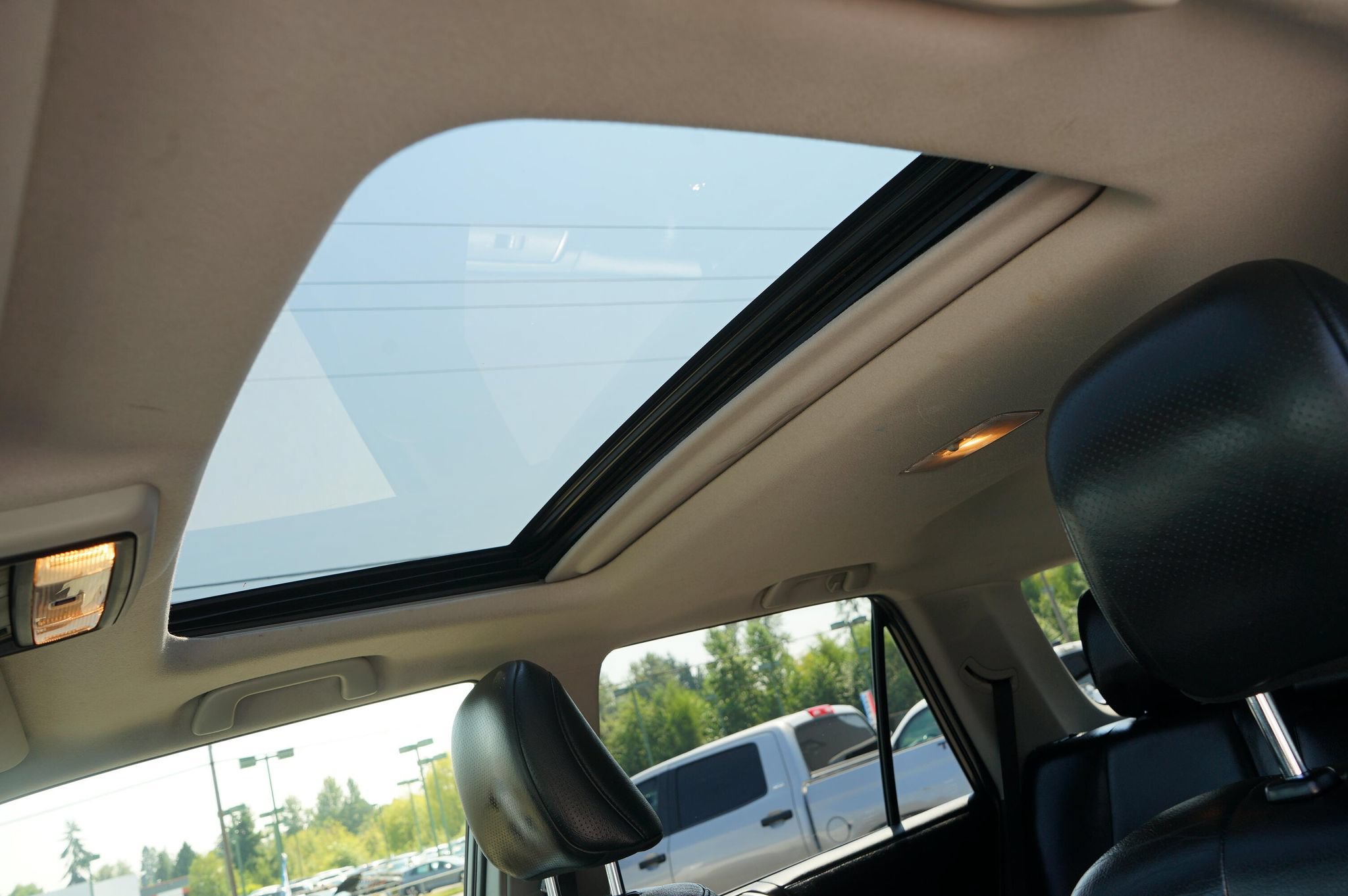 Used 2013 Toyota 4Runner Limited AWD/4WD image 16