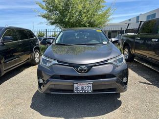 Used 2018 Toyota RAV4 XLE w/ Carpet Mat Package FWD video 2