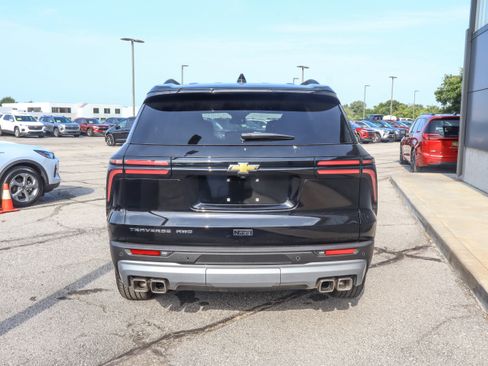 Used 2026 Chevrolet Traverse LT AWD/4WD image 5